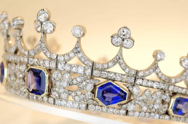 皇室珠宝精讲 | 贯穿整个英国珠宝史的维多利亚女王__凤凰网