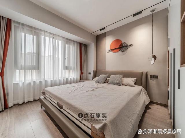 年轻人偏爱的设计风格,简约又纯粹(图11) 年轻人偏爱的设计风格,简约又纯粹(图11)