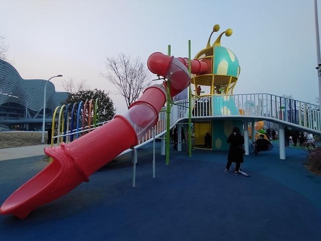 陕西儿童游乐场设计,室内游乐场装修设计,大型户外游乐场设计(图6) 陕西儿童游乐场设计,室内游乐场装修设计,大型户外游乐场设计(图6)