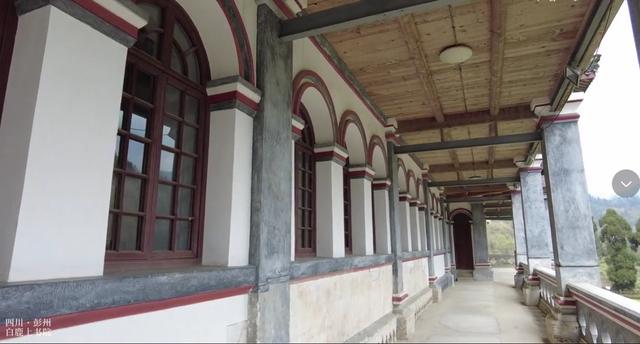 四川彭州神学院校址,欧式风格古色古香,位置虽偏游客却不少(图2) 四川彭州神学院校址,欧式风格古色古香,位置虽偏游客却不少(图2)